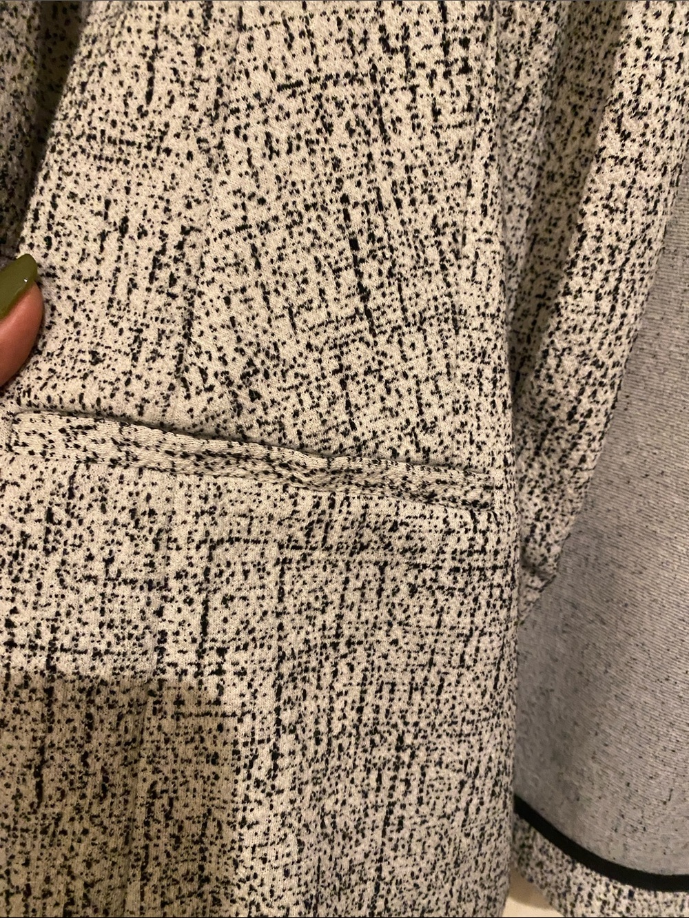 Express Women’s Gray Open-Front Textured Blazer - Picture 4 of 5